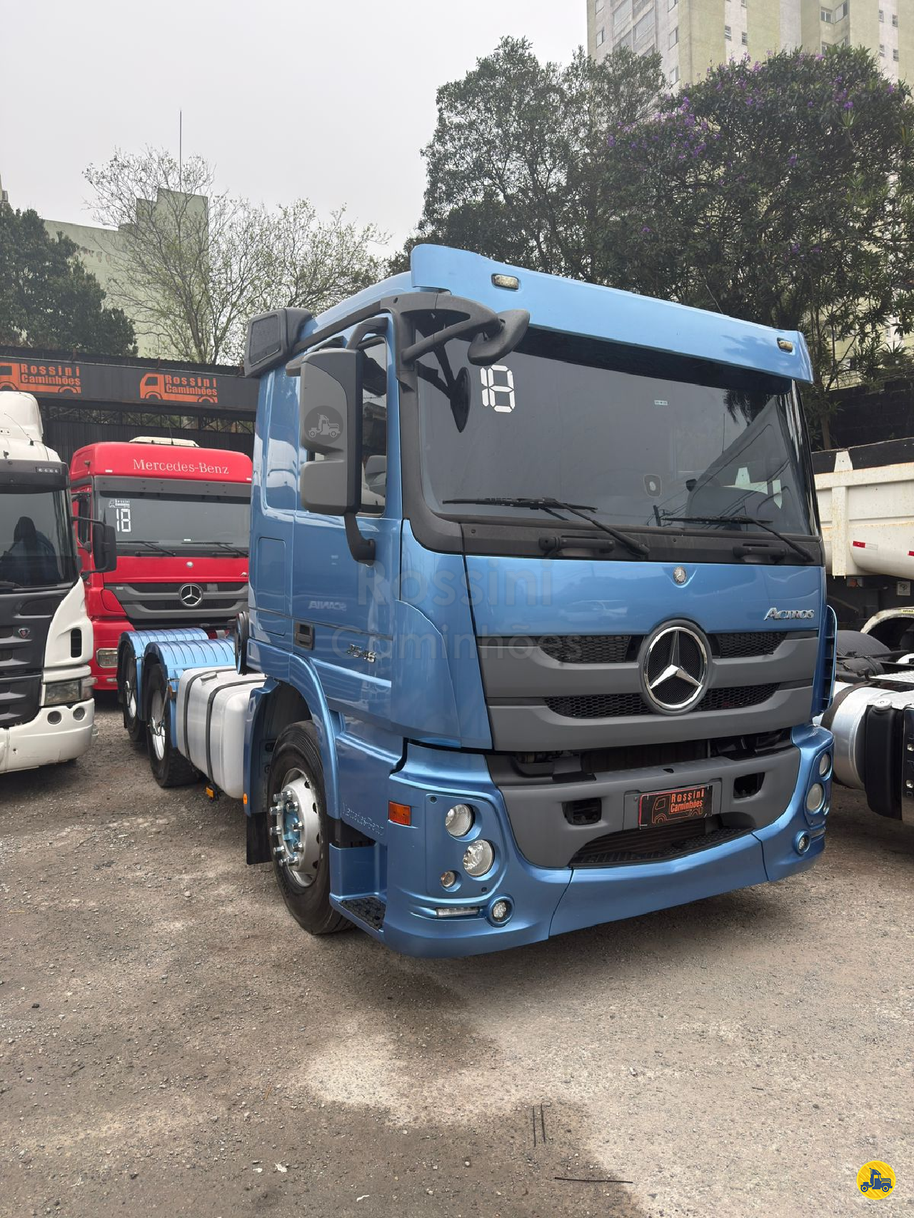 CAMINHAO MERCEDES-BENZ MB 2546 Cavalo Mecânico Cavalo 6x2 Rossini Caminhões SAO BERNARDO DO CAMPO SÃO PAULO SP