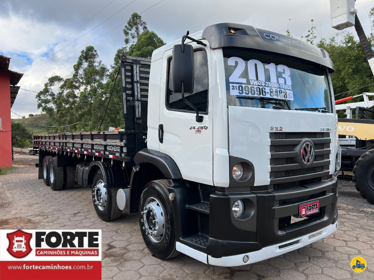 CAMINHAO VOLKSWAGEN VW 24280 Carga Seca BiTruck 8x2 Forte Caminhões MG JOAO MONLEVADE MINAS GERAIS MG