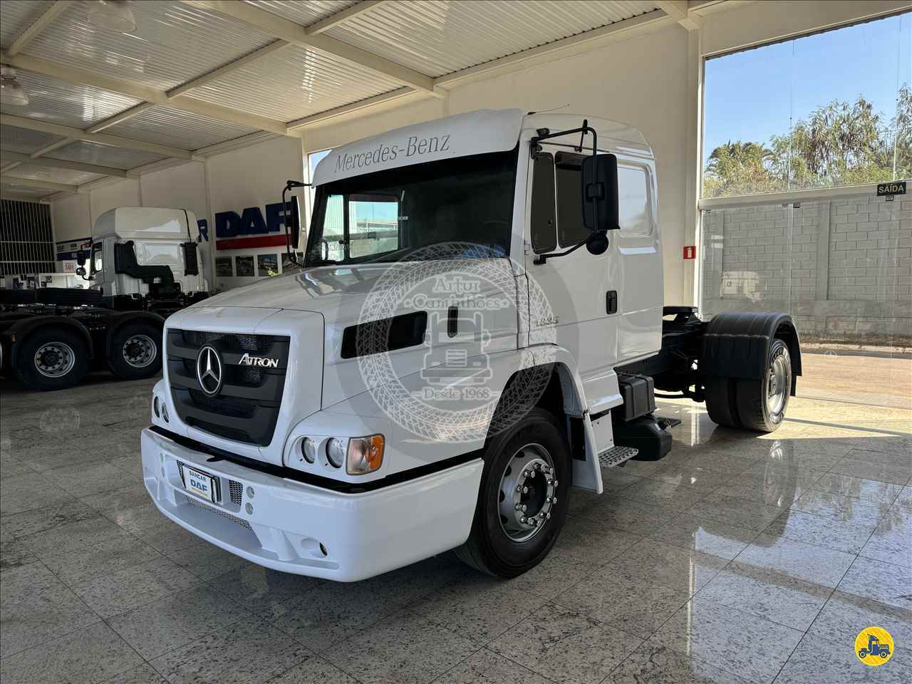 CAMINHAO MERCEDES-BENZ MB 1635 Cavalo Mecânico Cavalo 4x2 Artur Caminhões DIVINOPOLIS MINAS GERAIS MG