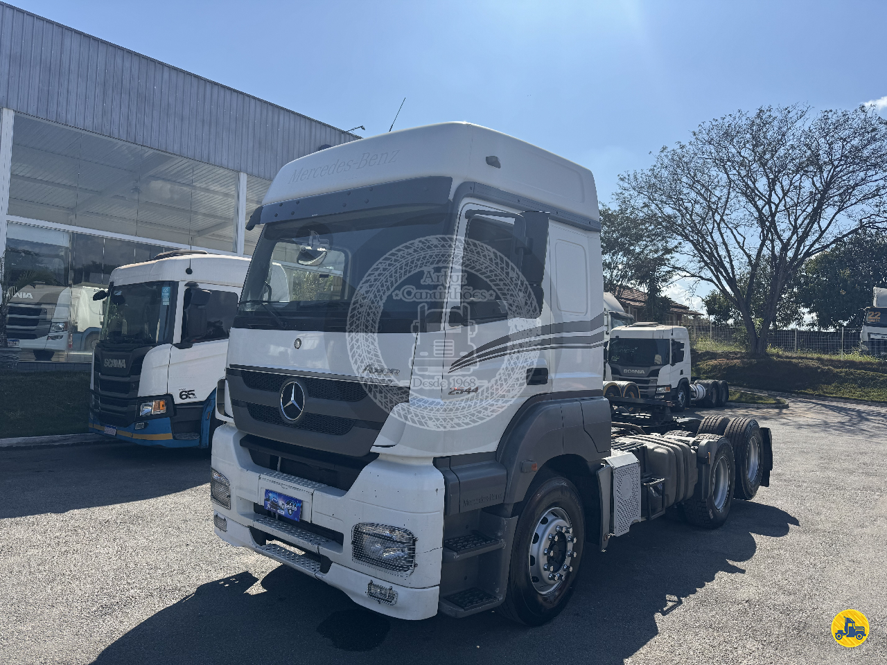 CAMINHAO MERCEDES-BENZ MB 2544 Cavalo Mecânico Cavalo 6x2 Artur Caminhões DIVINOPOLIS MINAS GERAIS MG