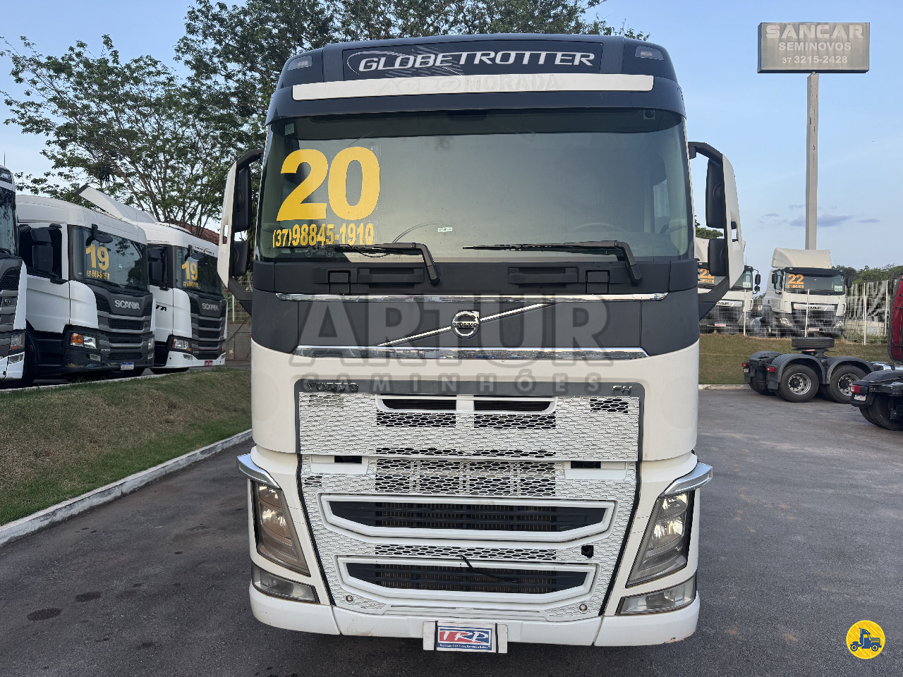 CAMINHAO VOLVO VOLVO FH 460 Cavalo Mecânico Cavalo 6x2 Artur Caminhões DIVINOPOLIS MINAS GERAIS MG