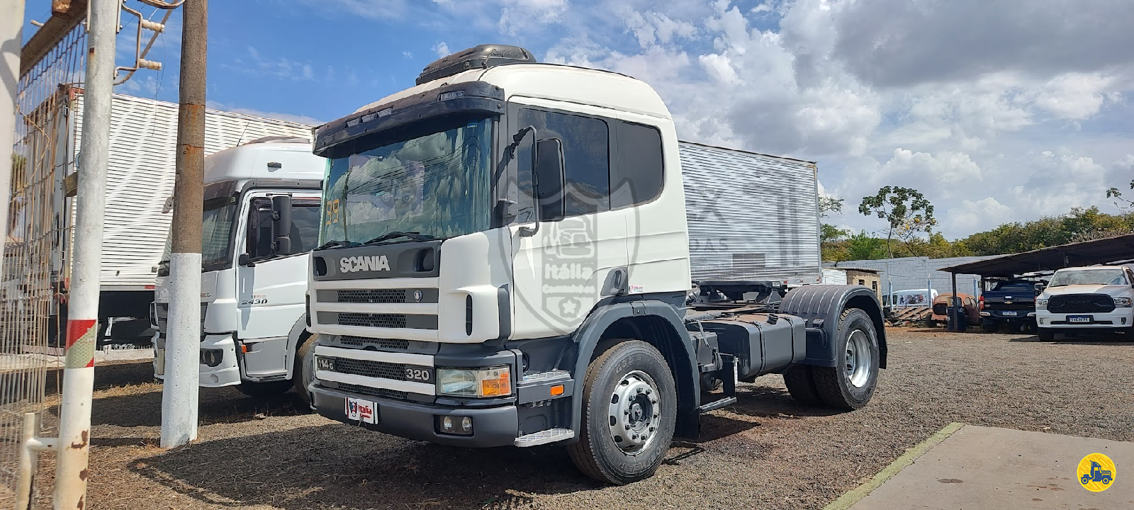 CAMINHAO SCANIA SCANIA 114 320 Cavalo Mecânico Cavalo 4x2 Itália Caminhões RIBEIRAO PRETO SÃO PAULO SP
