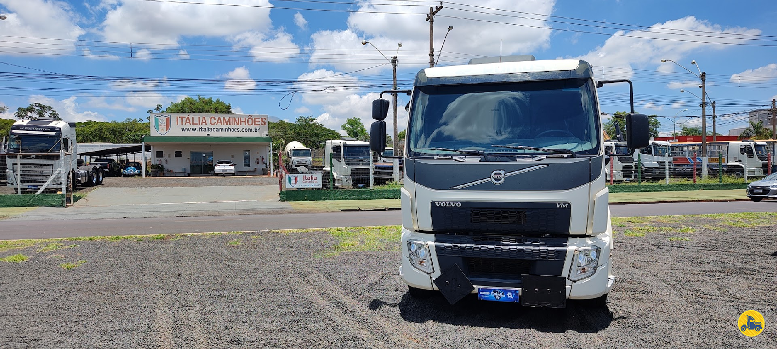 CAMINHAO VOLVO VOLVO VM 330 Cavalo Mecânico Cavalo 4x2 Itália Caminhões RIBEIRAO PRETO SÃO PAULO SP