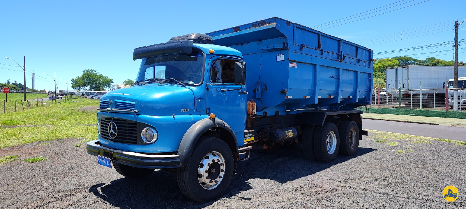 CAMINHAO MERCEDES-BENZ MB 1113 Caçamba Basculante Truck 6x2 Itália Caminhões RIBEIRAO PRETO SÃO PAULO SP