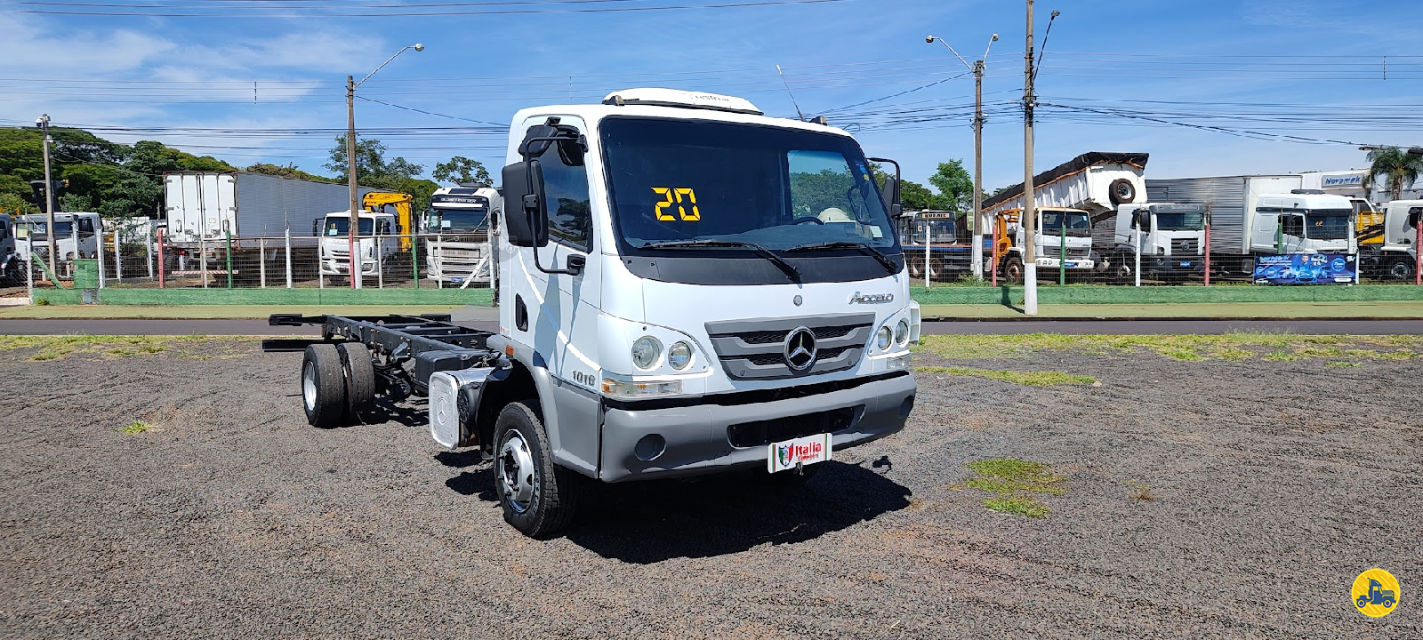 CAMINHAO MERCEDES-BENZ MB 1016 Chassis 3/4 4x2 Itália Caminhões RIBEIRAO PRETO SÃO PAULO SP