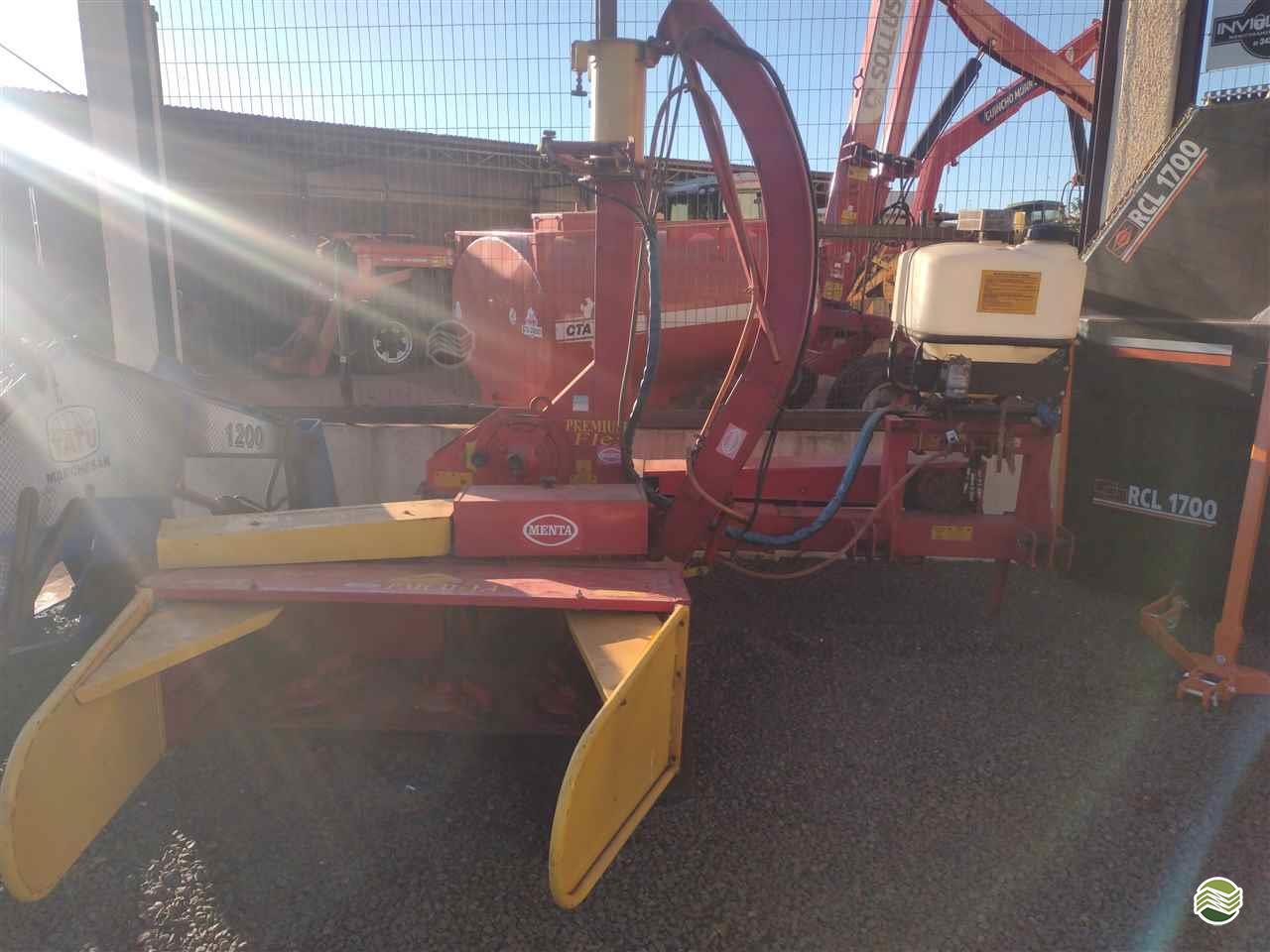 IMPLEMENTOS AGRICOLAS ENSILADEIRA ENSILADEIRA 1 LINHA Precilo Máquinas PONTA PORA MATO GROSSO DO SUL MS