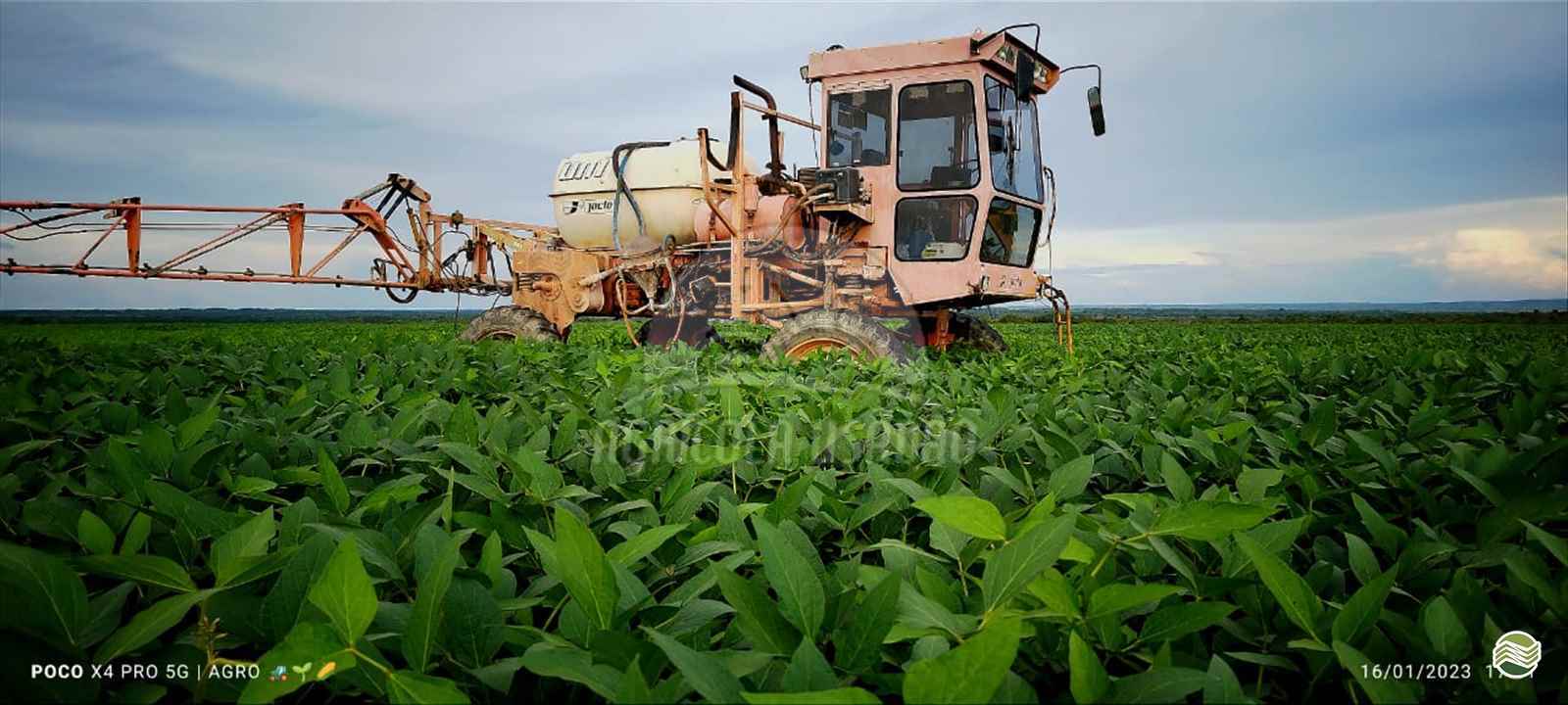 PULVERIZADOR JACTO UNIPORT 2000 Tração 4x2 Agrícola Usadão TAQUARITUBA SÃO PAULO SP