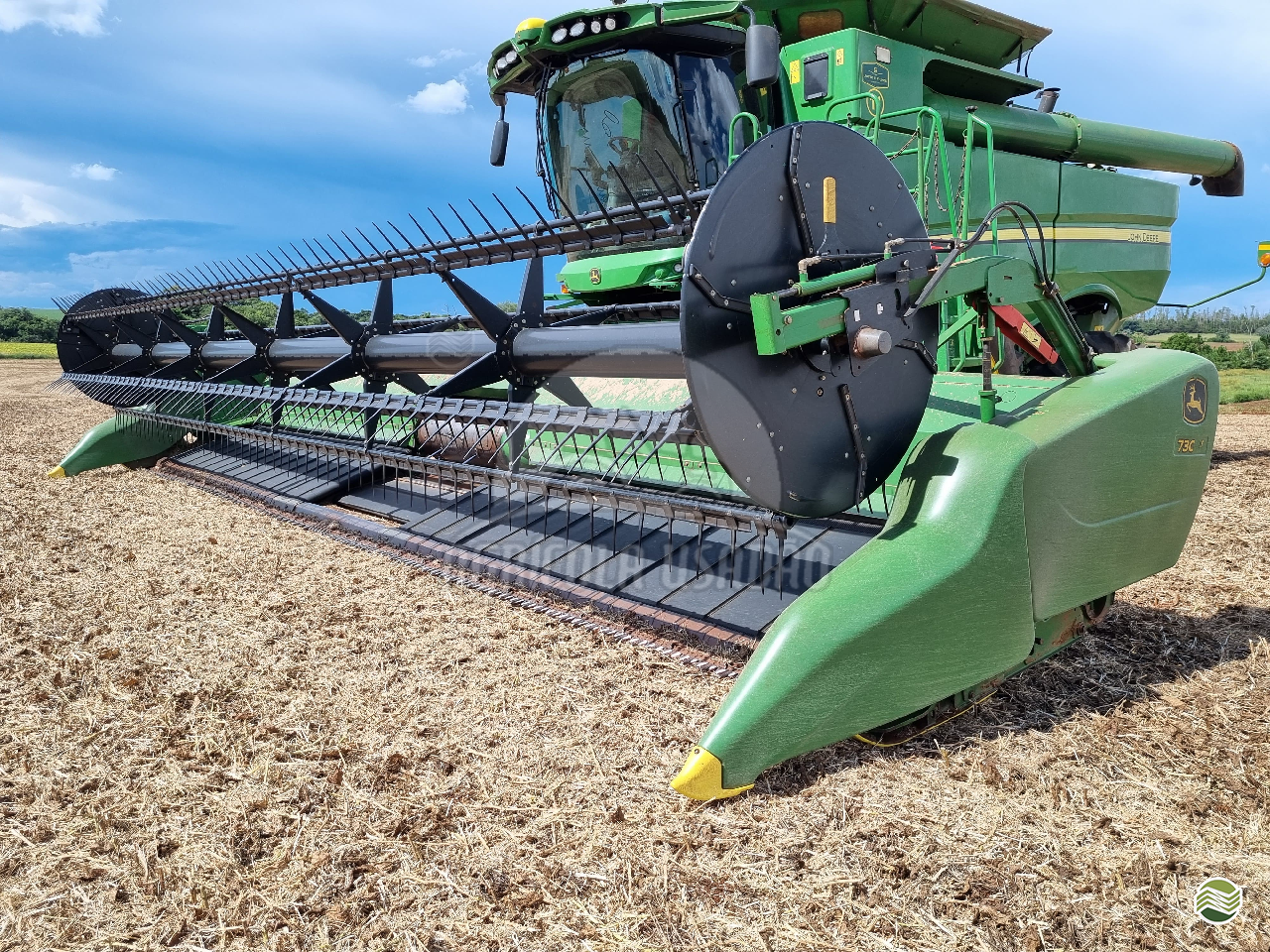 COLHEITADEIRA JOHN DEERE JOHN DEERE S660 Agrícola Usadão TAQUARITUBA SÃO PAULO SP