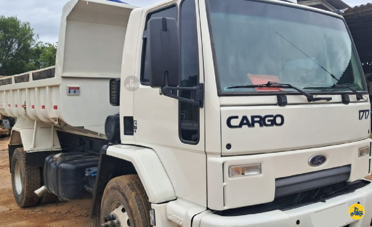 CAMINHAO FORD CARGO 1717 Caçamba Basculante 3/4 4x2 Bruto Equipamentos CURITIBA PARANÁ PR