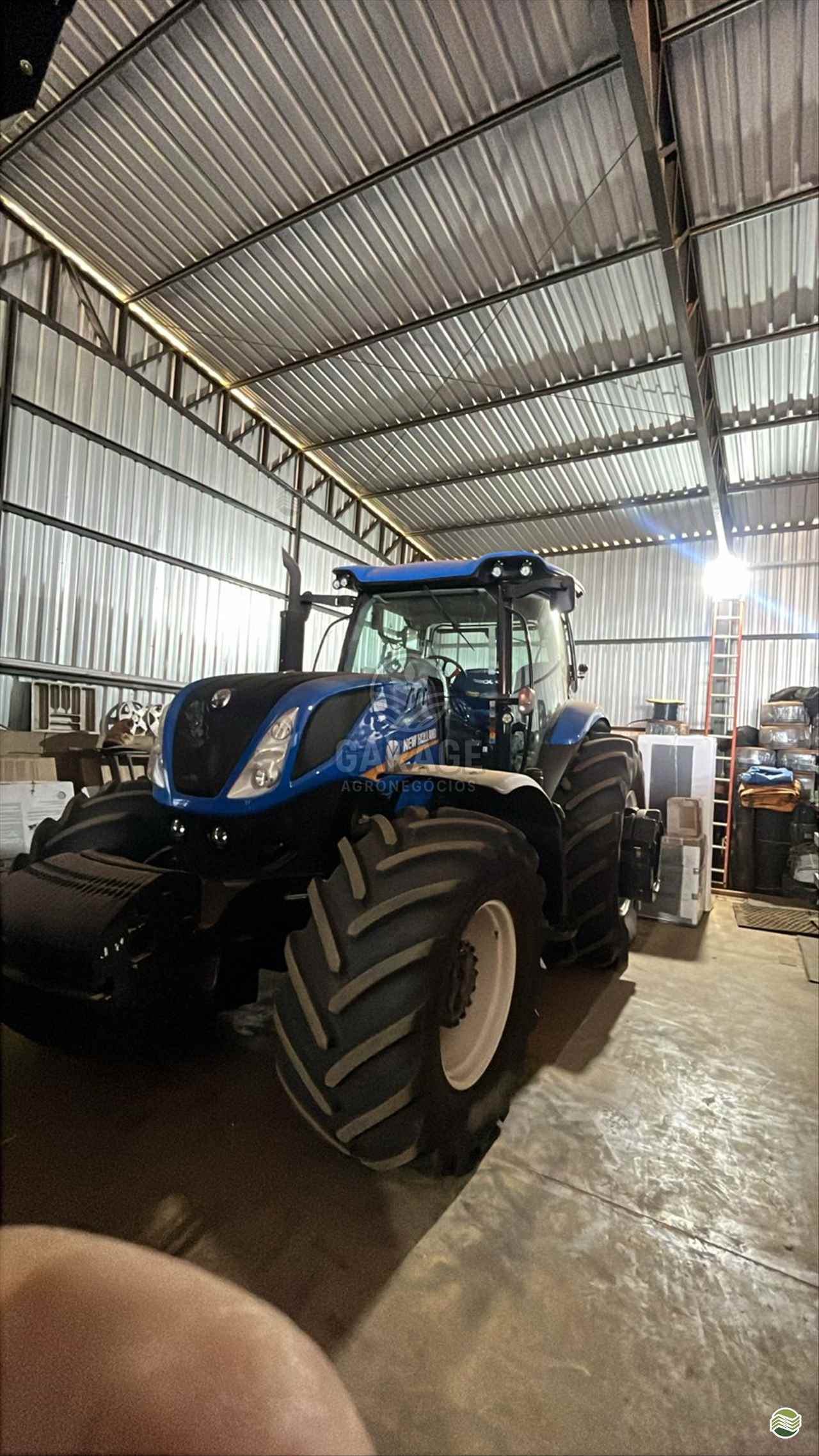 TRATOR NEW HOLLAND NEW T7 240 Tração 4x4 Garage Tratores ARAGUARI MINAS GERAIS MG