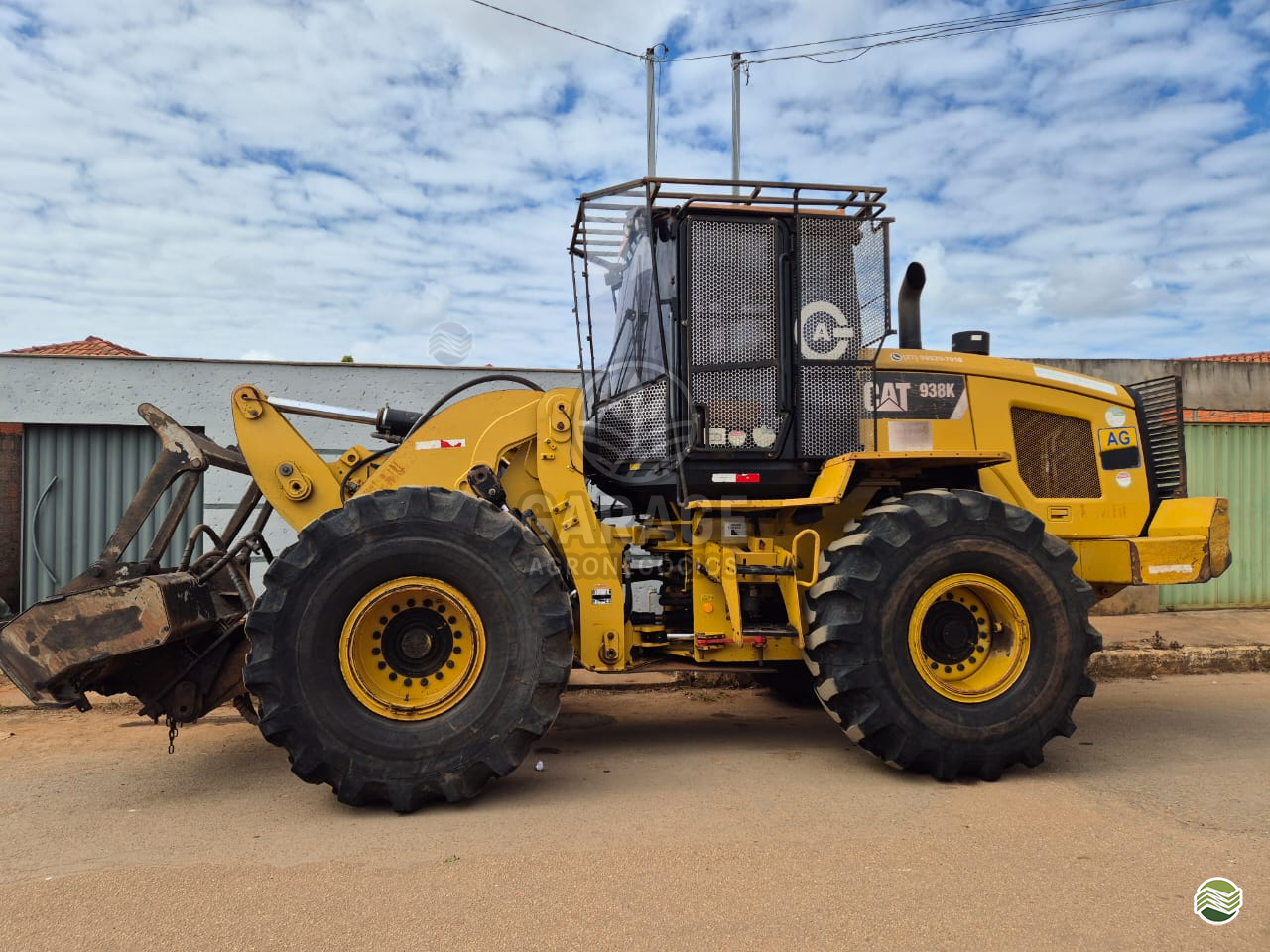 PA CARREGADEIRA CATERPILLAR 938K Garage Tratores ARAGUARI MINAS GERAIS MG