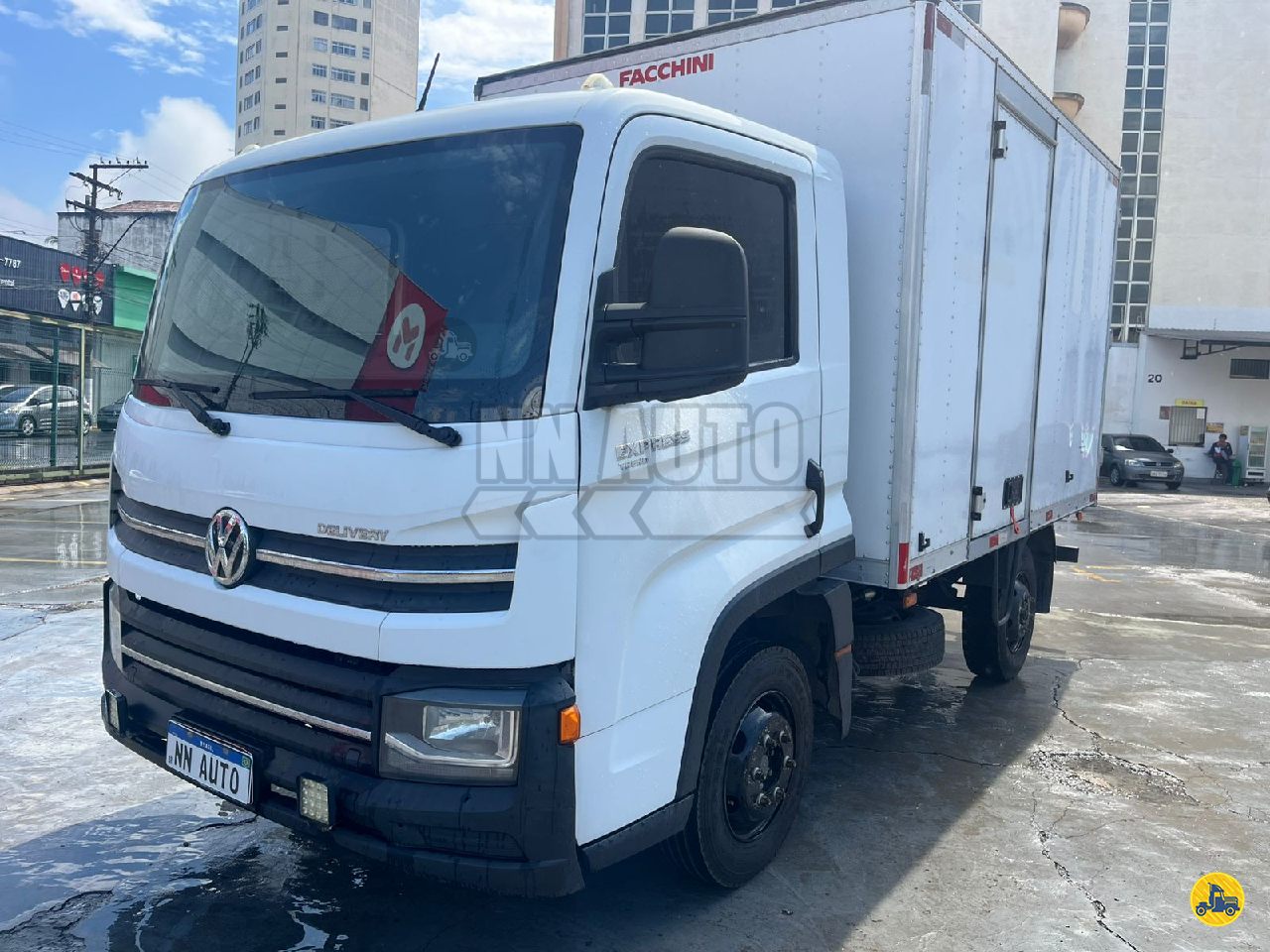 CAMINHAO VOLKSWAGEN DELIVERY EXPRESS Baú Furgão 3/4 4x2 NN Auto  AMERICANA SÃO PAULO SP