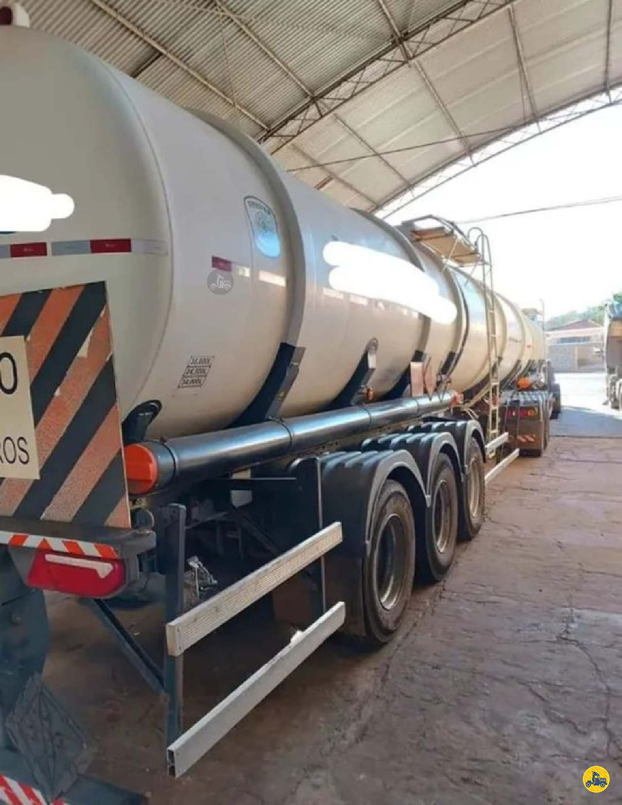 CARRETA BITREM 9 EIXOS TANQUE AÇO Nino Caminhões AMERICANA SÃO PAULO SP