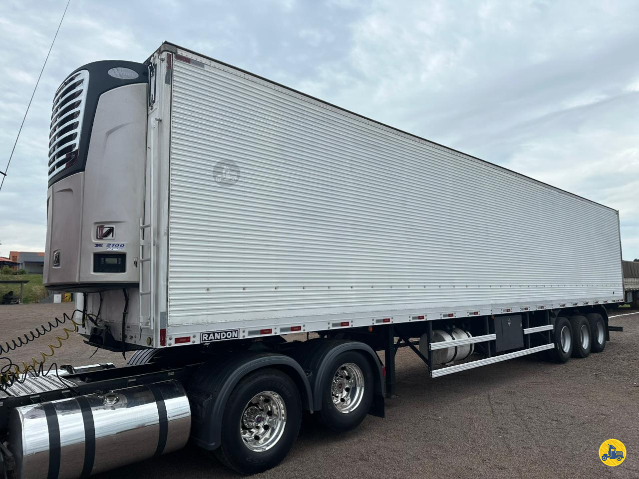 CARRETA SEMI-REBOQUE FRIGORIFICO Rodocame - Facchini CASCAVEL PARANÁ PR