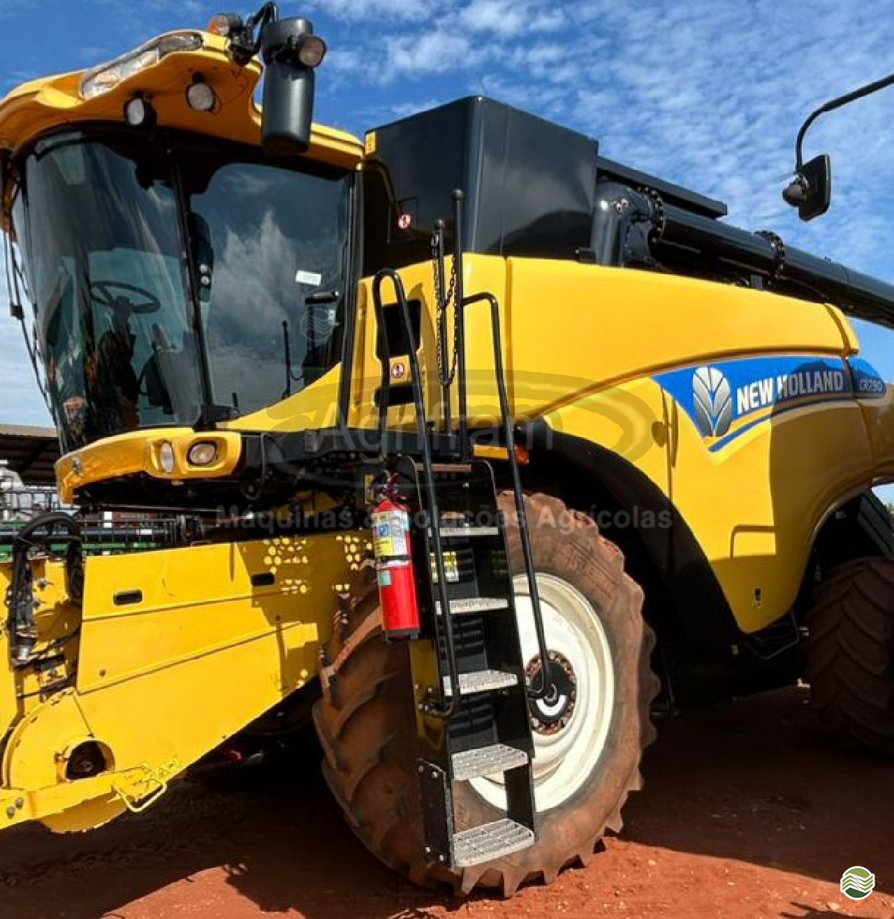 COLHEITADEIRA NEW HOLLAND CR 7.90 Agrifram Máquinas e Soluções Agrícolas FRANCA SÃO PAULO SP