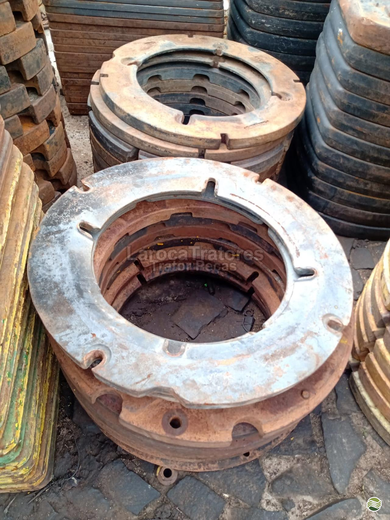 PESO TRASEIRO MASSEY FERGUSON