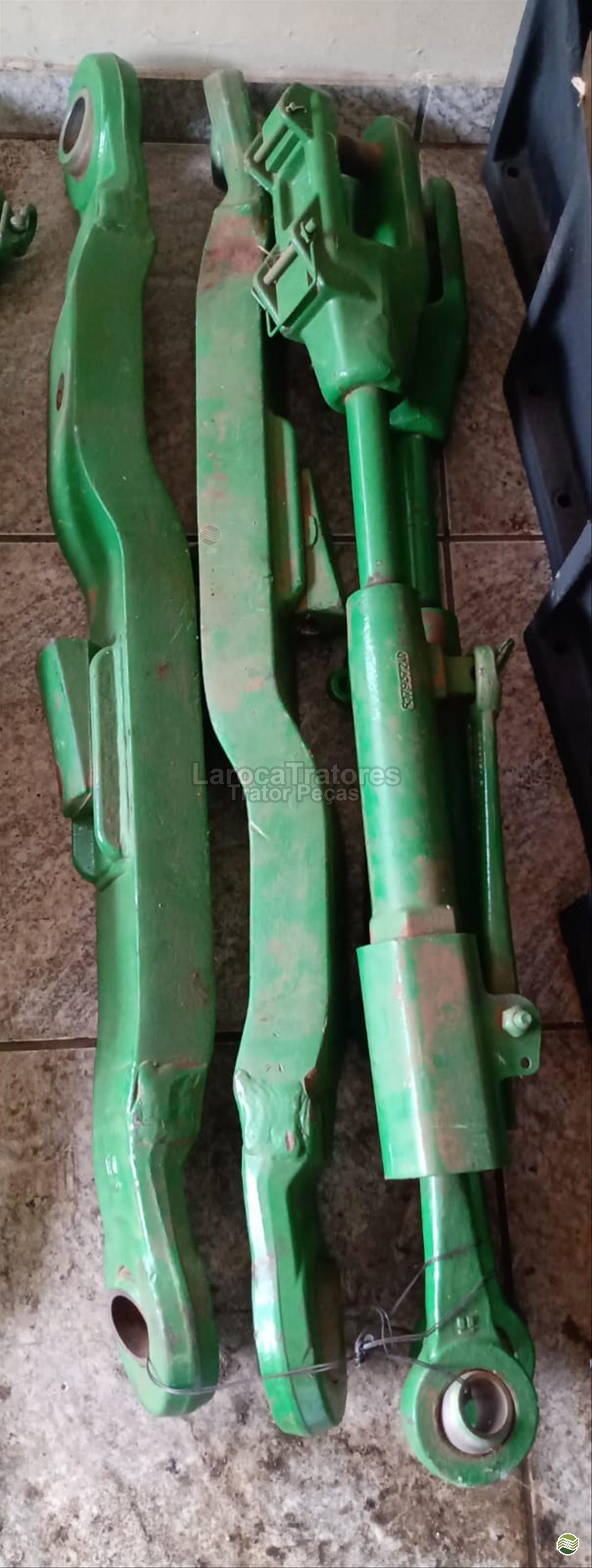 BARRAMENTO HIDRAULICO JOHN D. 8R