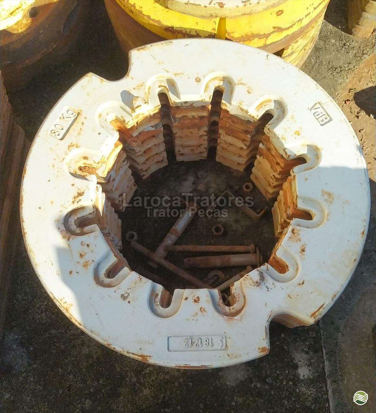 PESO TRASEIRO VALTRA 80KG