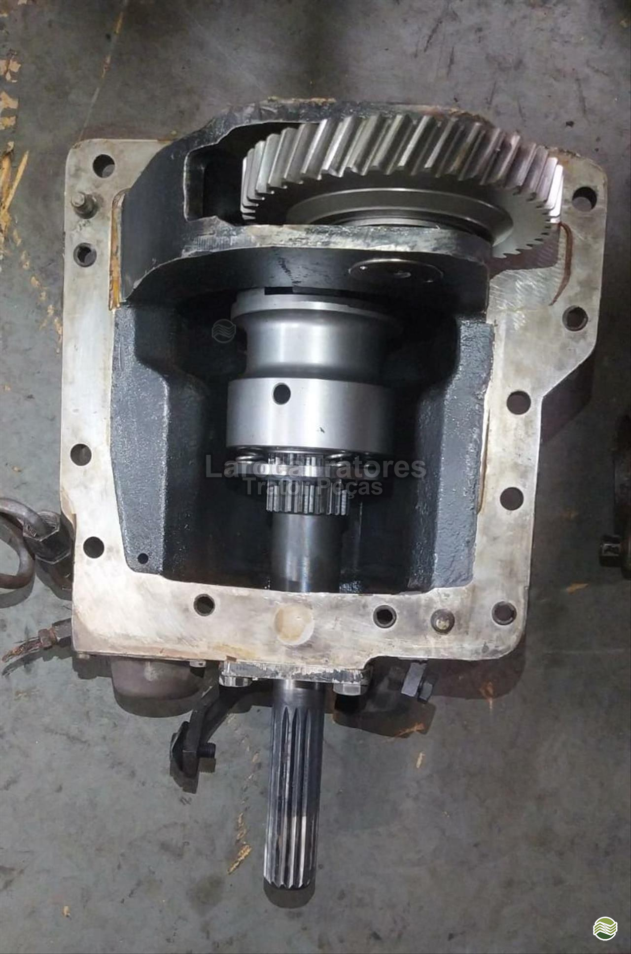 CAIXA TRANSFERÊNCIA NEW HOLLAND