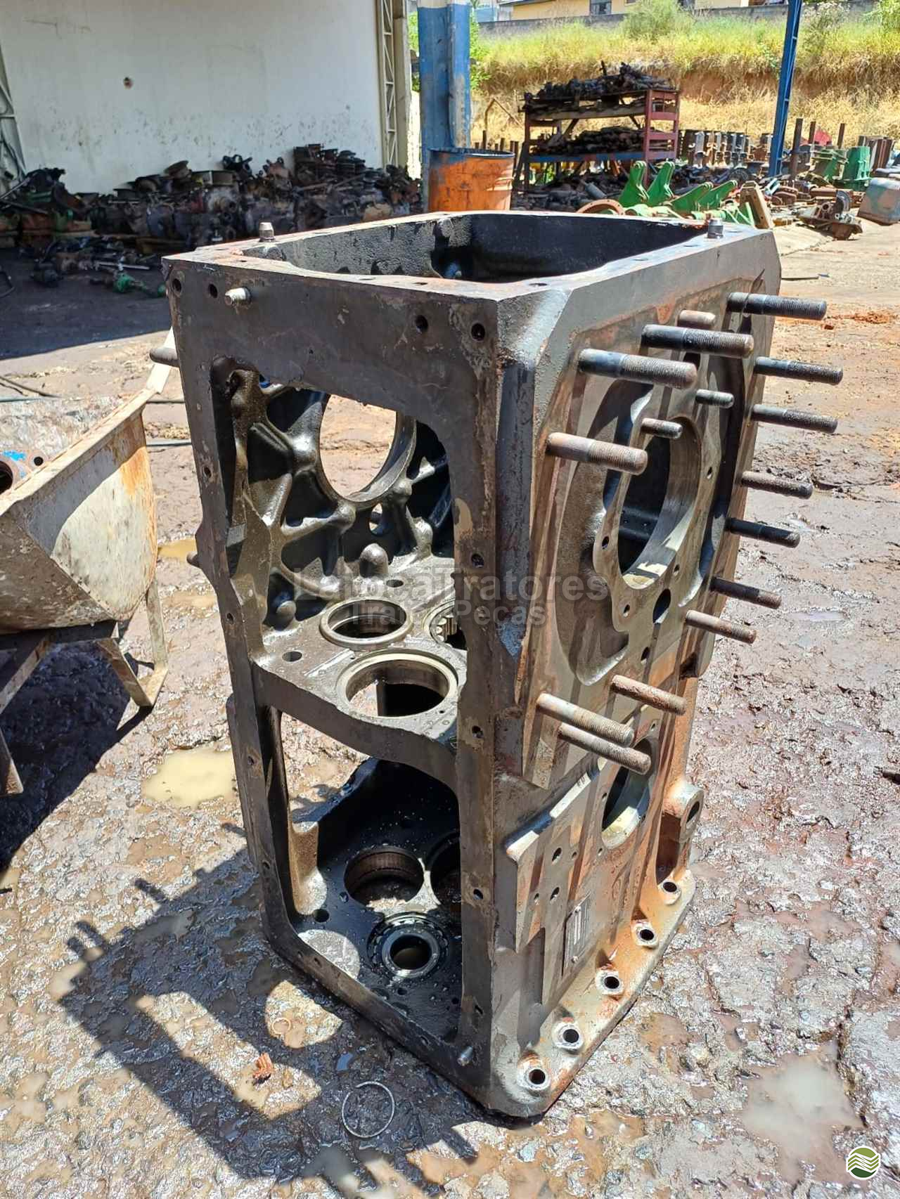 CARCAÇA CAIXA CÂMBIO VALTRA BH