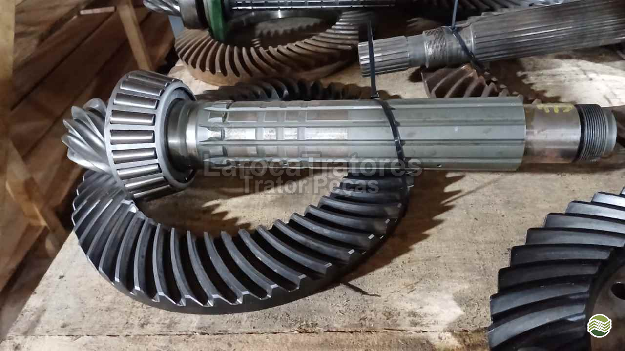 COROA E PINHÃO TRASEIRA J.DEERE