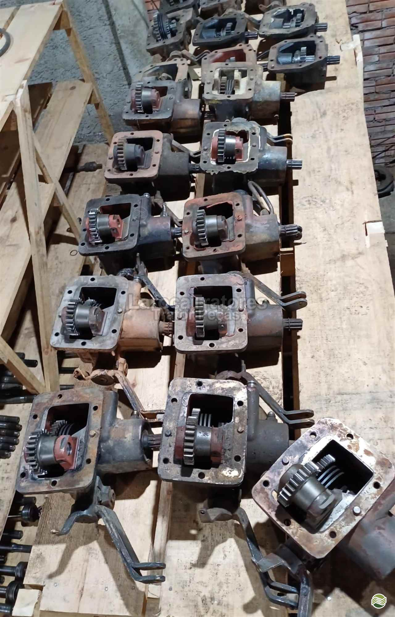 CAIXA TRANSFERÊNCIA NEW HOLLAND TL