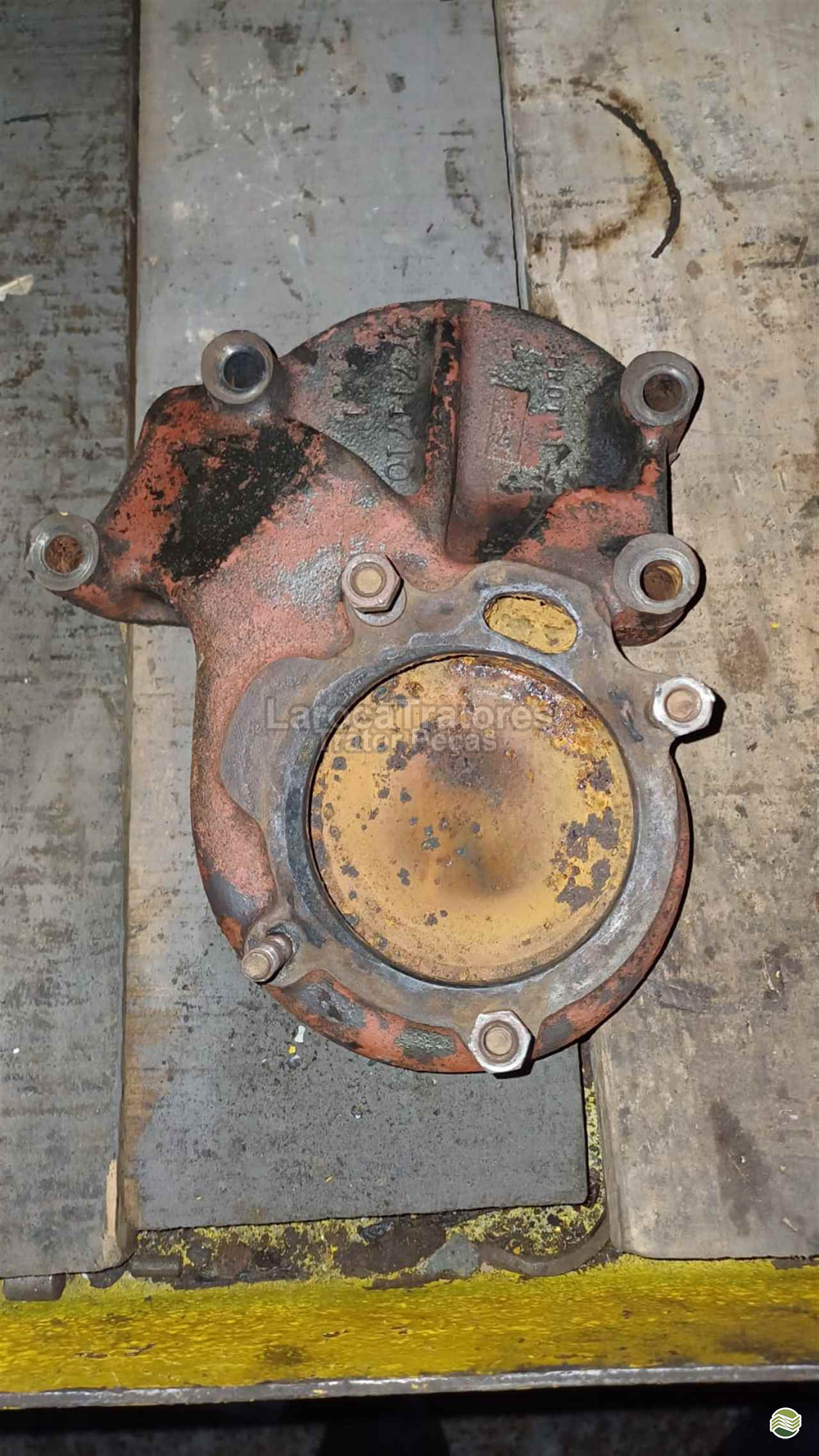 SUPORTE BOMBA D'AGUA PERKINS