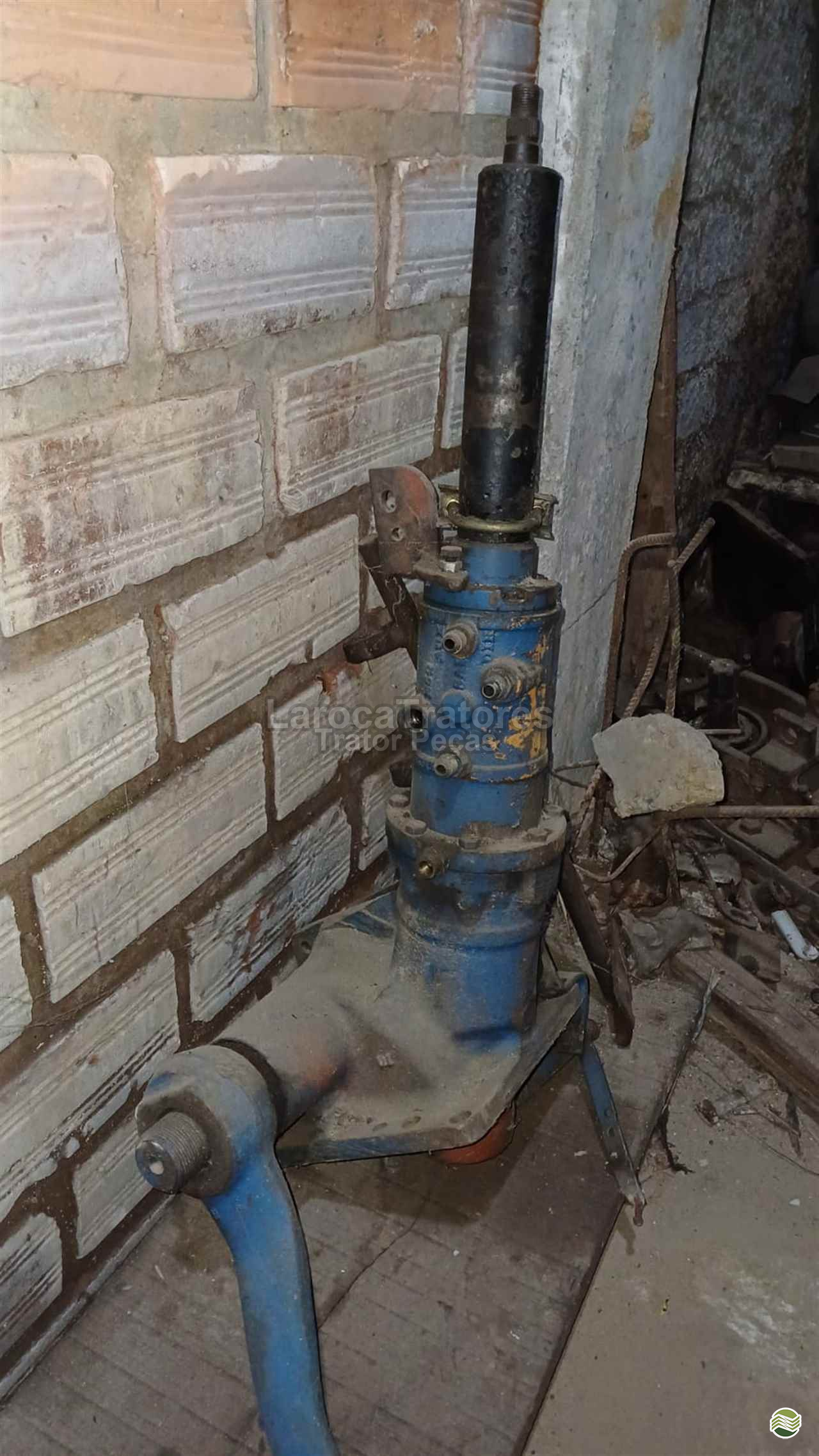 CAIXA DIREÇÃO FORD