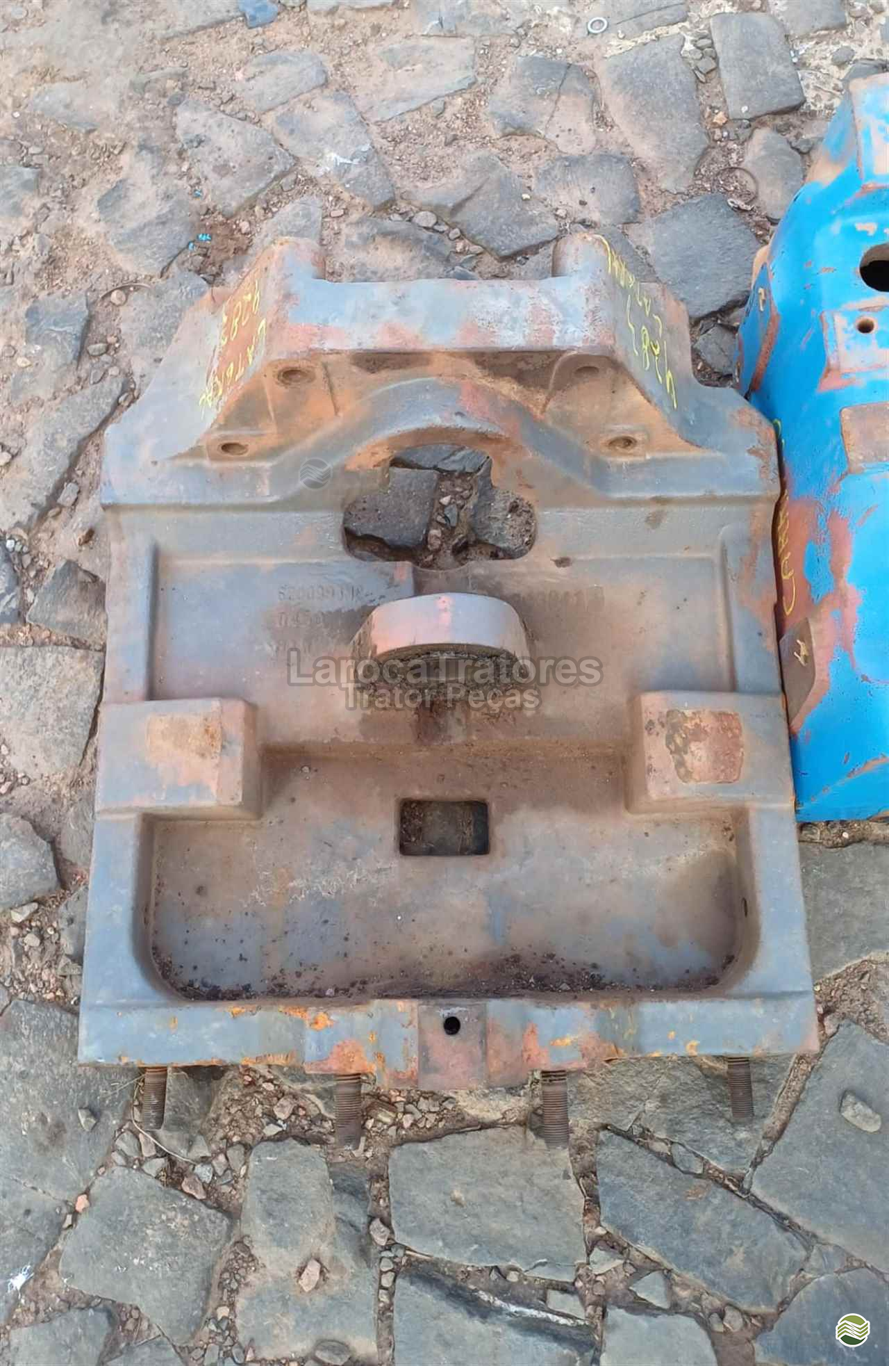 SUPORTE EIXO DIANTEIRO MASSEY FERGUSON