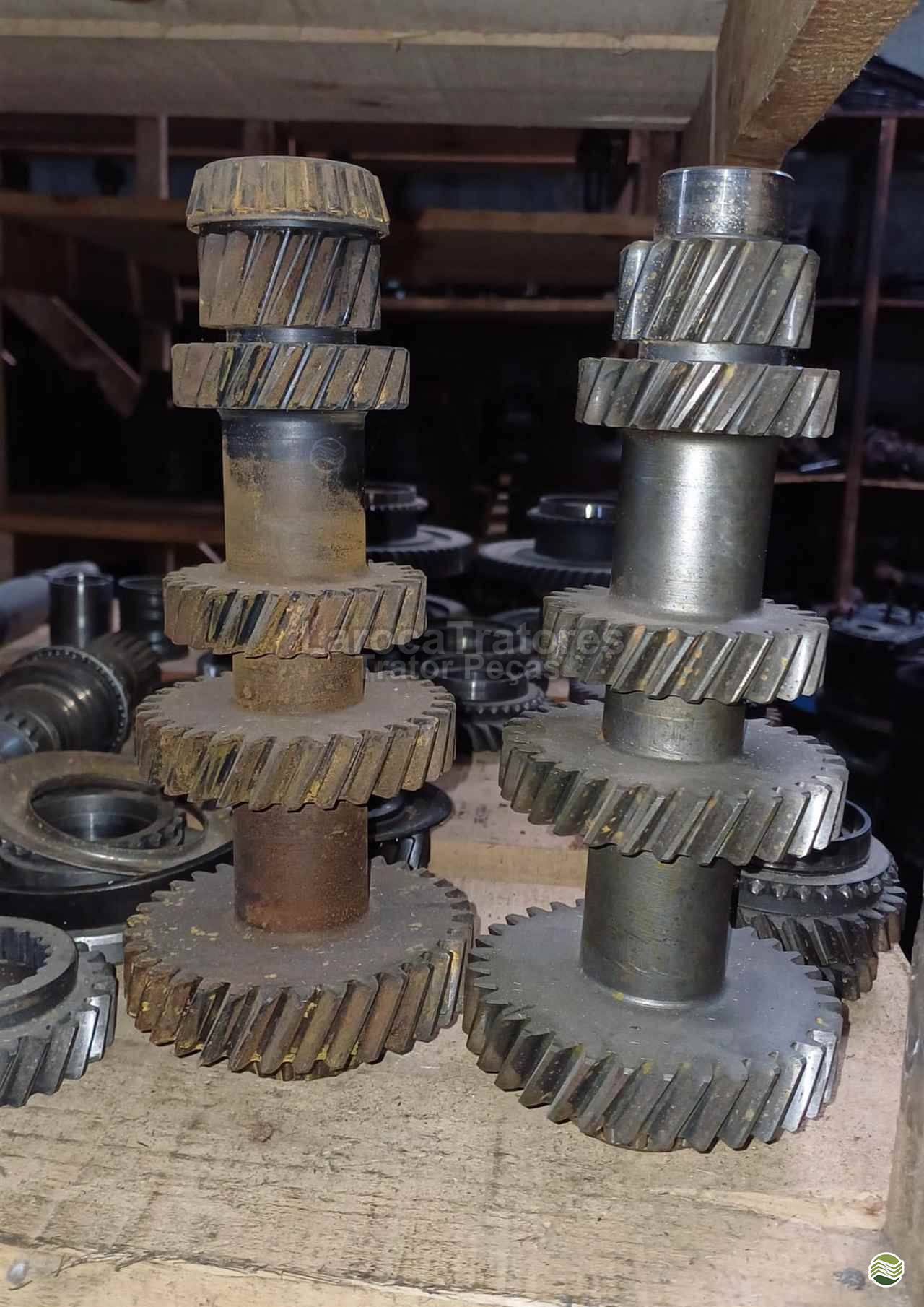 EIXO LATERAL CÂMBIO VALTRA A/BL