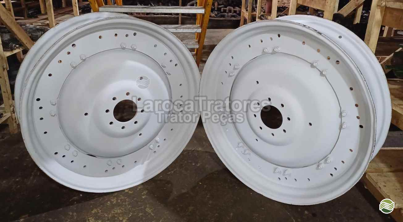 ARO TRASEIRO NEW HOLLAND 10X38