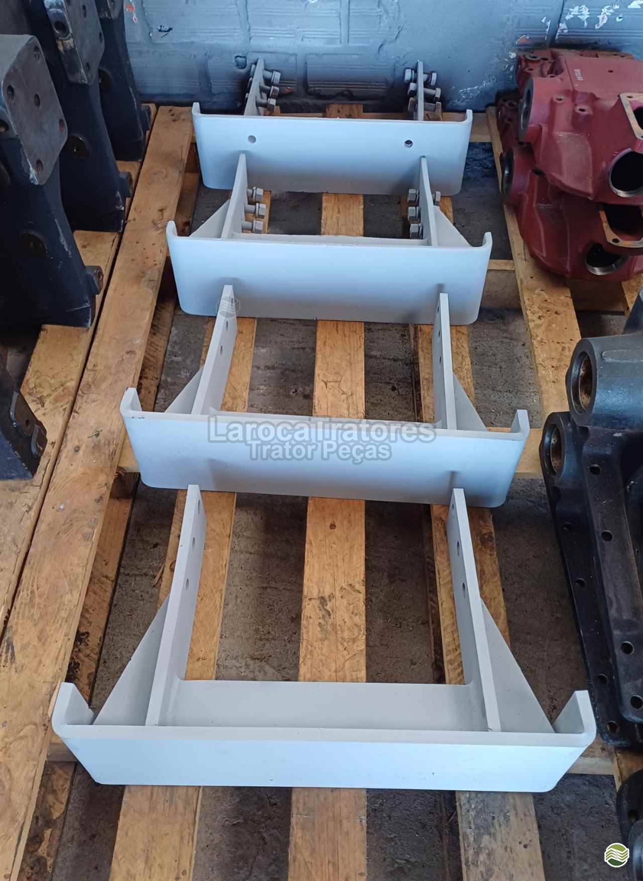 SUPORTE PESO DIANTEIRO MASSEY FERGUSON