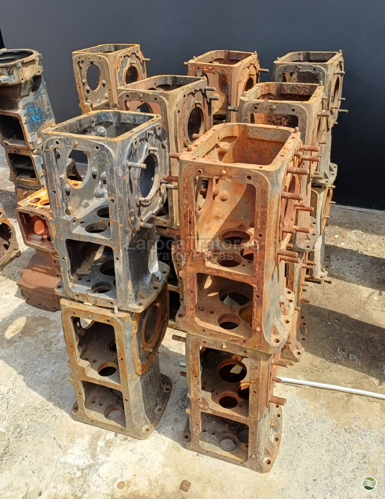 CARCAÇA CAIXA VALMET