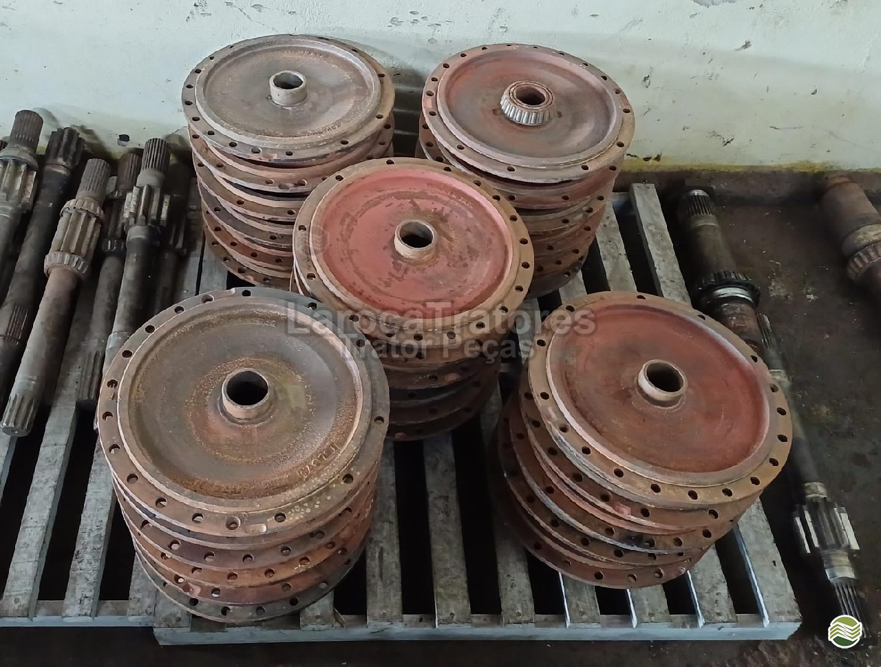 TAMPA FREIO MASSEY FERGUSON 490111