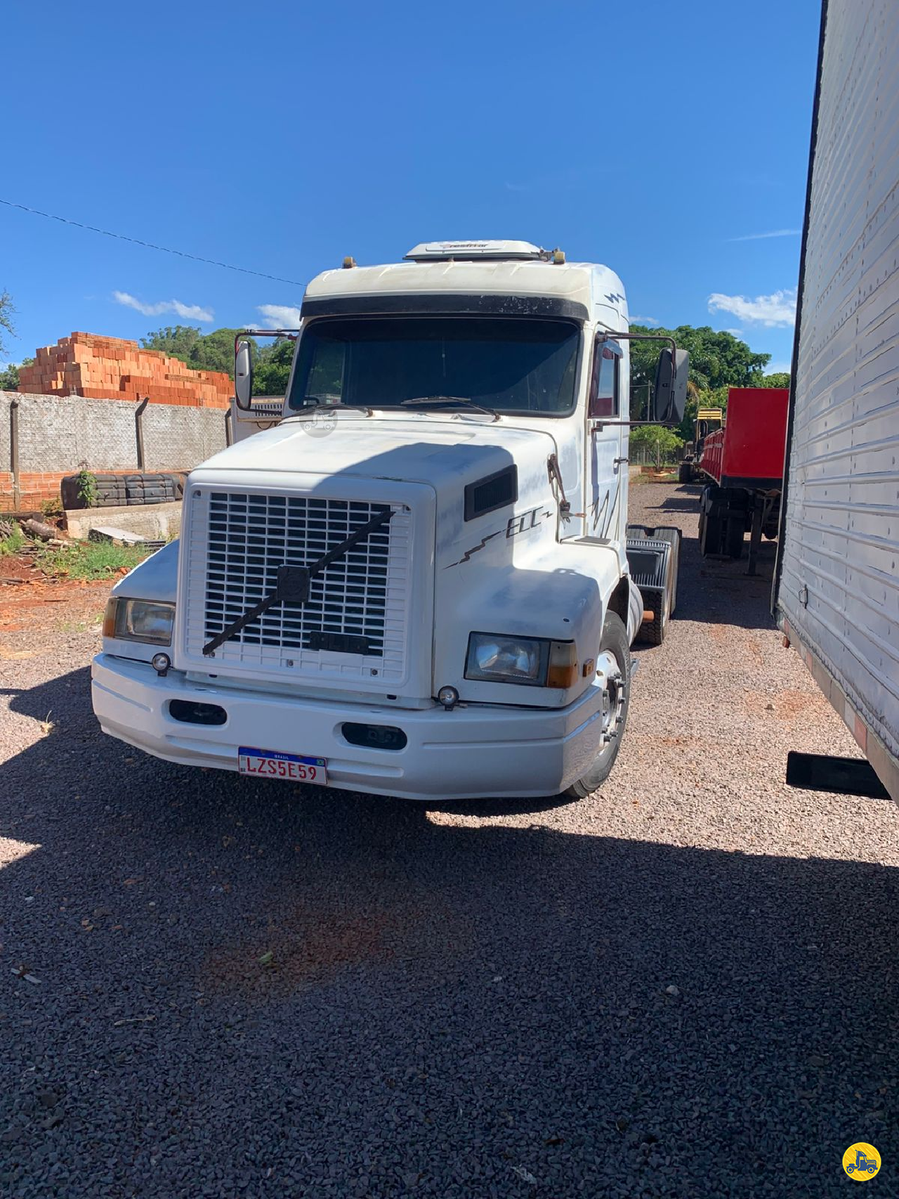 CAMINHAO VOLVO VOLVO NL12 360 Cavalo Mecânico Cavalo 6x2 Contato Caminhões CASCAVEL PARANÁ PR