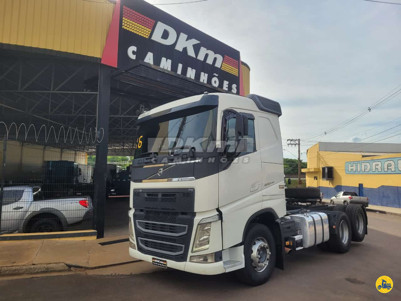 CAMINHAO VOLVO VOLVO FH 460 Cavalo Mecânico Cavalo 6x2 DKM Caminhões ARACATUBA SÃO PAULO SP