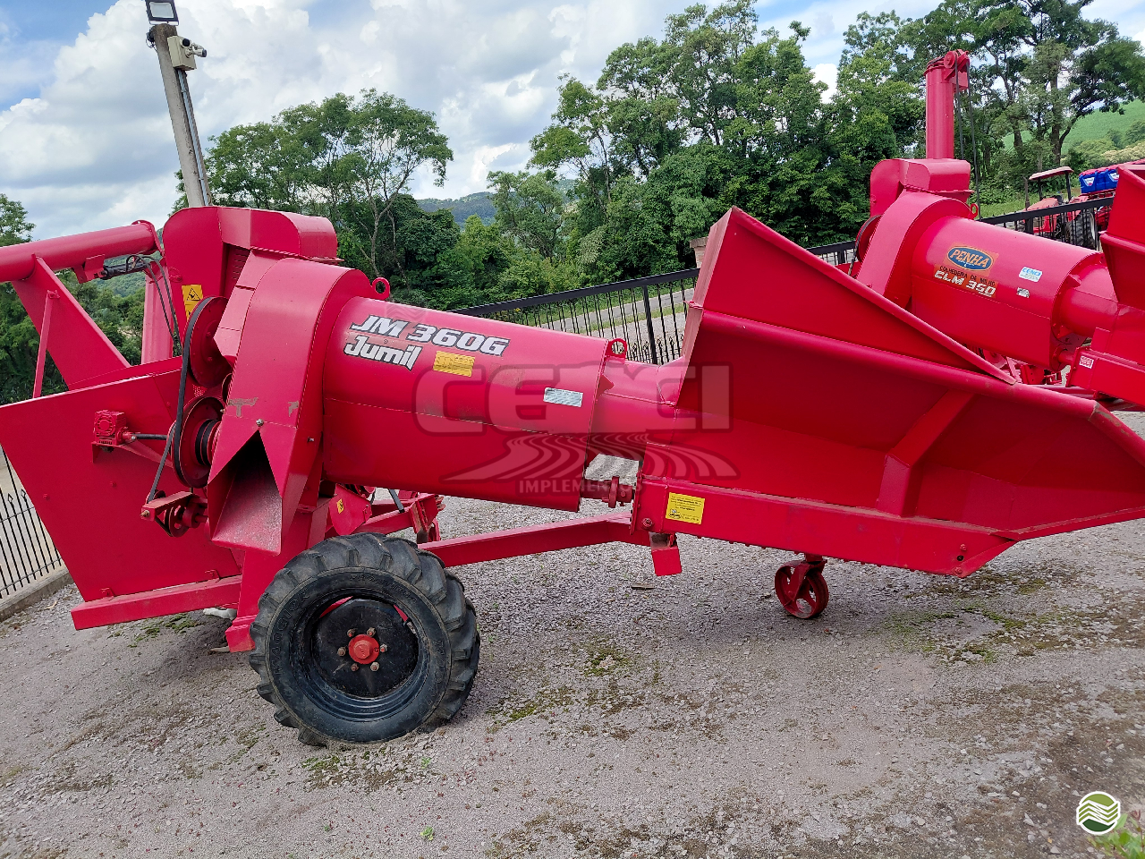 IMPLEMENTOS AGRICOLAS COLHEDORAS COLHEDORA DE GRÃOS Cenci Maquinas Agrícolas NOVA ARACA RIO GRANDE DO SUL RS