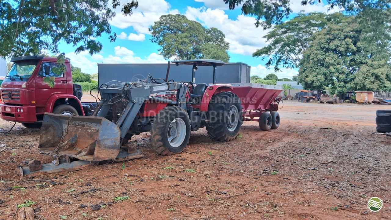 TRATOR MASSEY FERGUSON MF 4299 Tração 4x4 Jorge Gabinio Tratores CAMPO GRANDE MATO GROSSO DO SUL MS