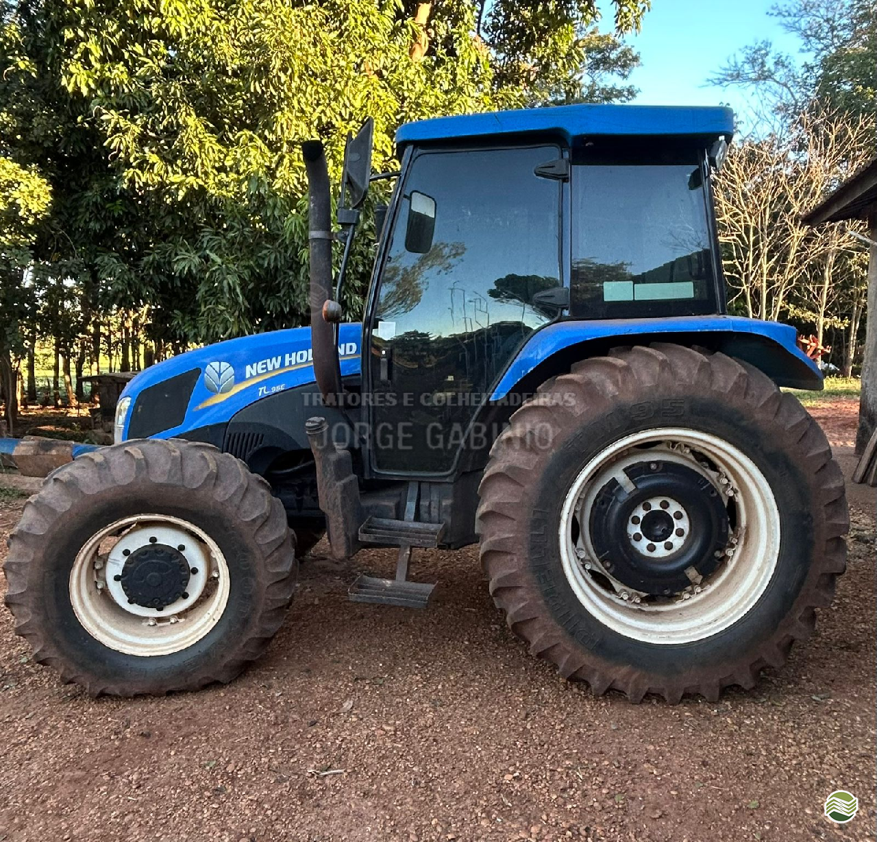 TRATOR NEW HOLLAND NEW TL 95 Tração 4x4 Jorge Gabinio Tratores CAMPO GRANDE MATO GROSSO DO SUL MS