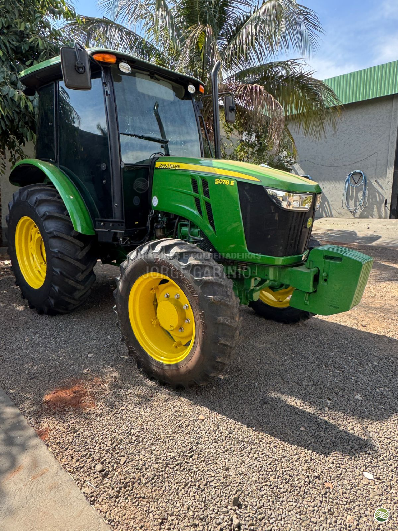 TRATOR JOHN DEERE JOHN DEERE 5078E Tração 4x4 Jorge Gabinio Tratores CAMPO GRANDE MATO GROSSO DO SUL MS