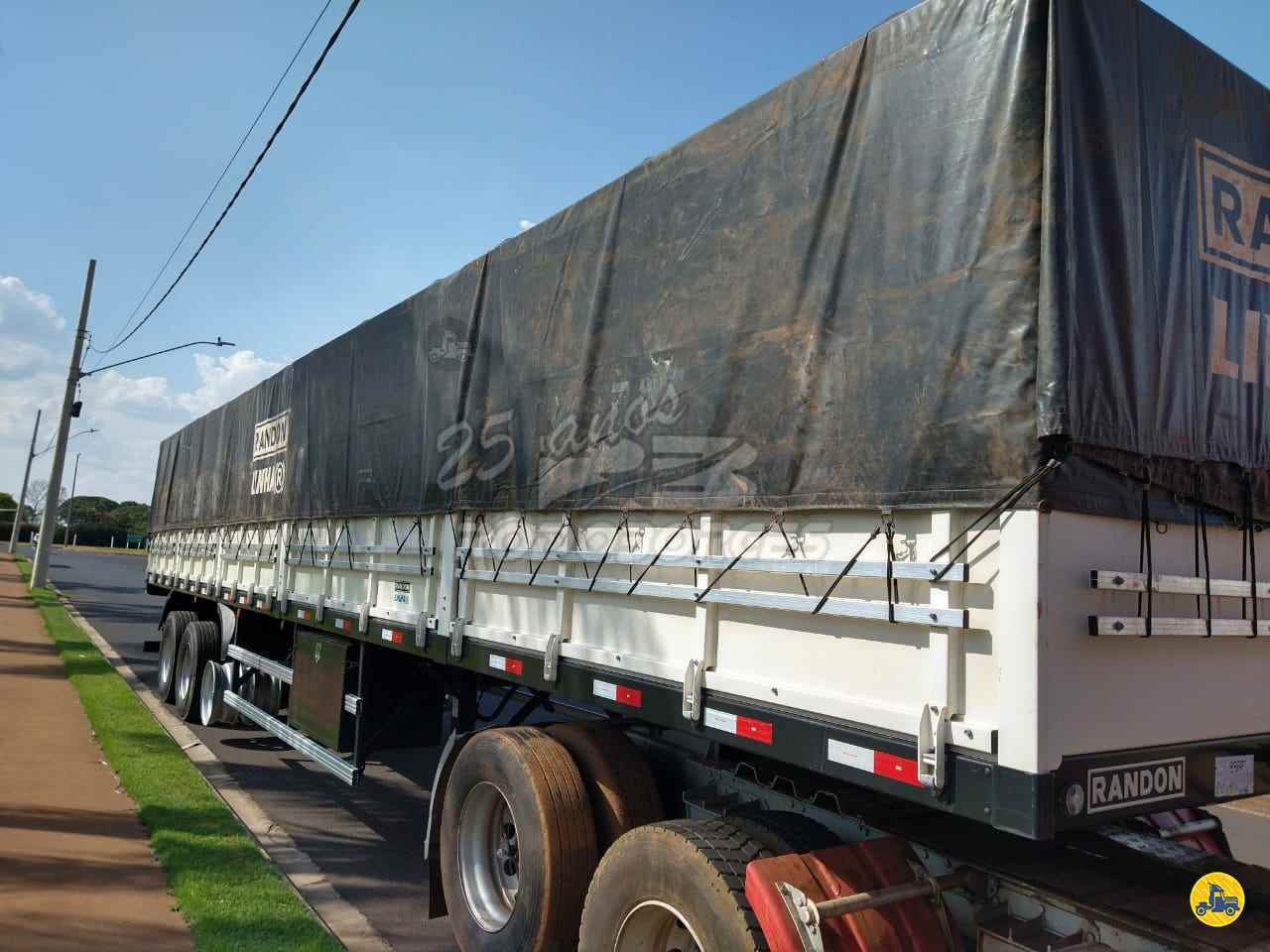CARRETA SEMI-REBOQUE GRANELEIRO RodoBorges Caminhões UBERABA MINAS GERAIS MG