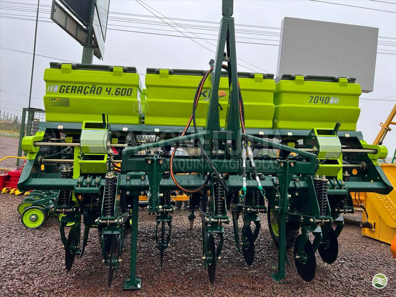 KF 7040 de Cargnelutti Máquinas Agrícolas