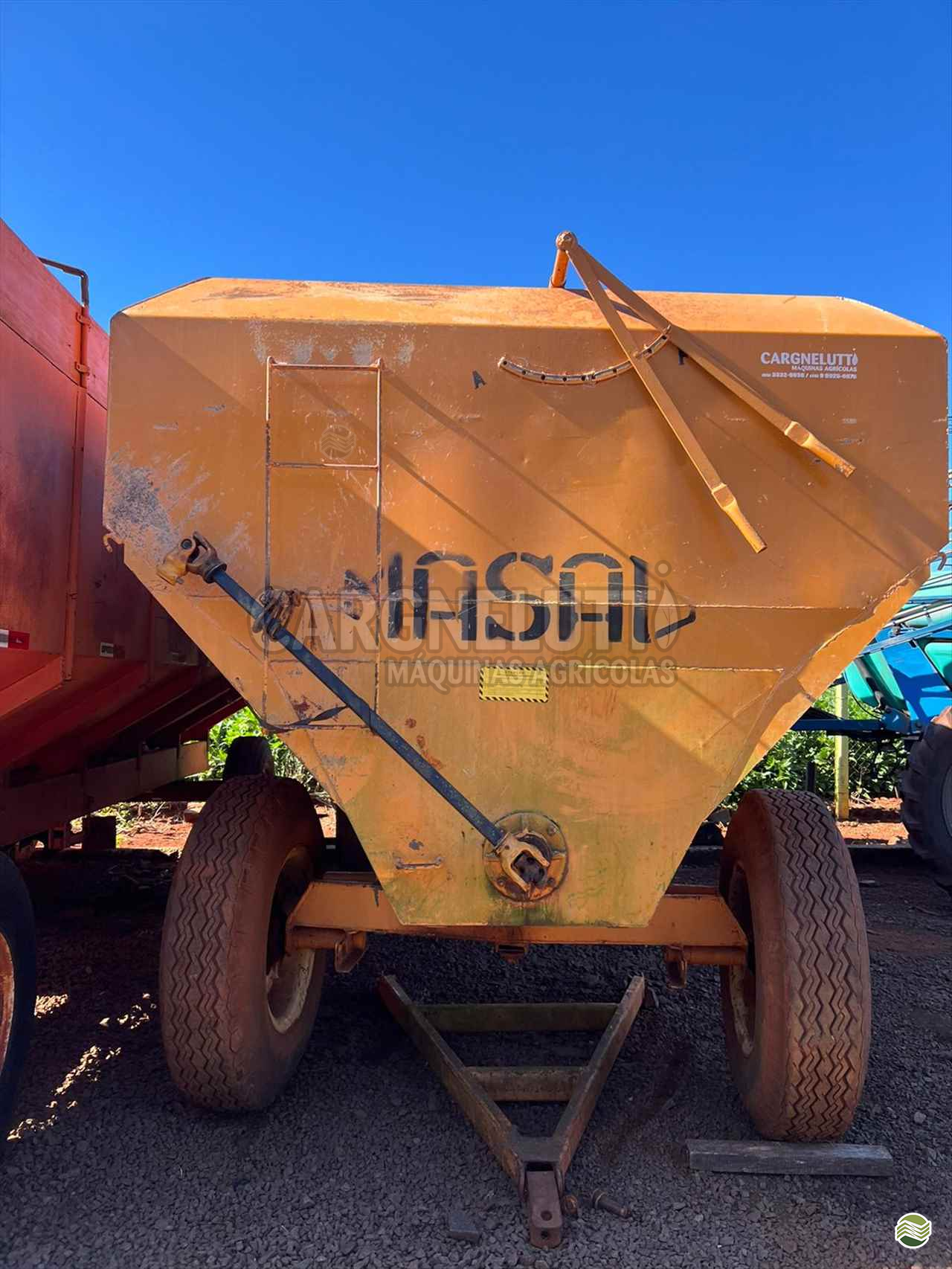 IMPLEMENTOS AGRICOLAS CARRETA AGRÍCOLA CARRETA BASCULANTE Cargnelutti Máquinas Agrícolas IJUI RIO GRANDE DO SUL RS