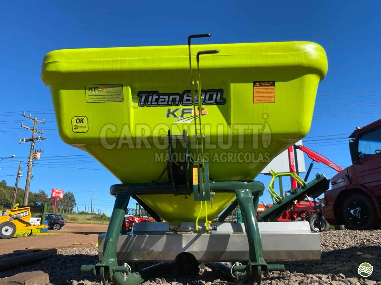 IMPLEMENTOS AGRICOLAS DISTRIBUIDOR FERTILIZANTES E SEMENTES DISCO Cargnelutti Máquinas Agrícolas IJUI RIO GRANDE DO SUL RS
