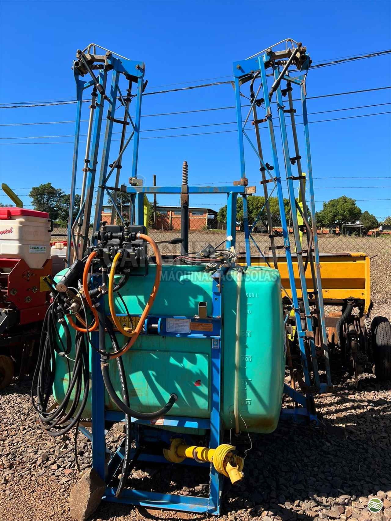 PULVERIZADOR MONTANA MONTANA SLH Acoplado Hidráulico Cargnelutti Máquinas Agrícolas IJUI RIO GRANDE DO SUL RS