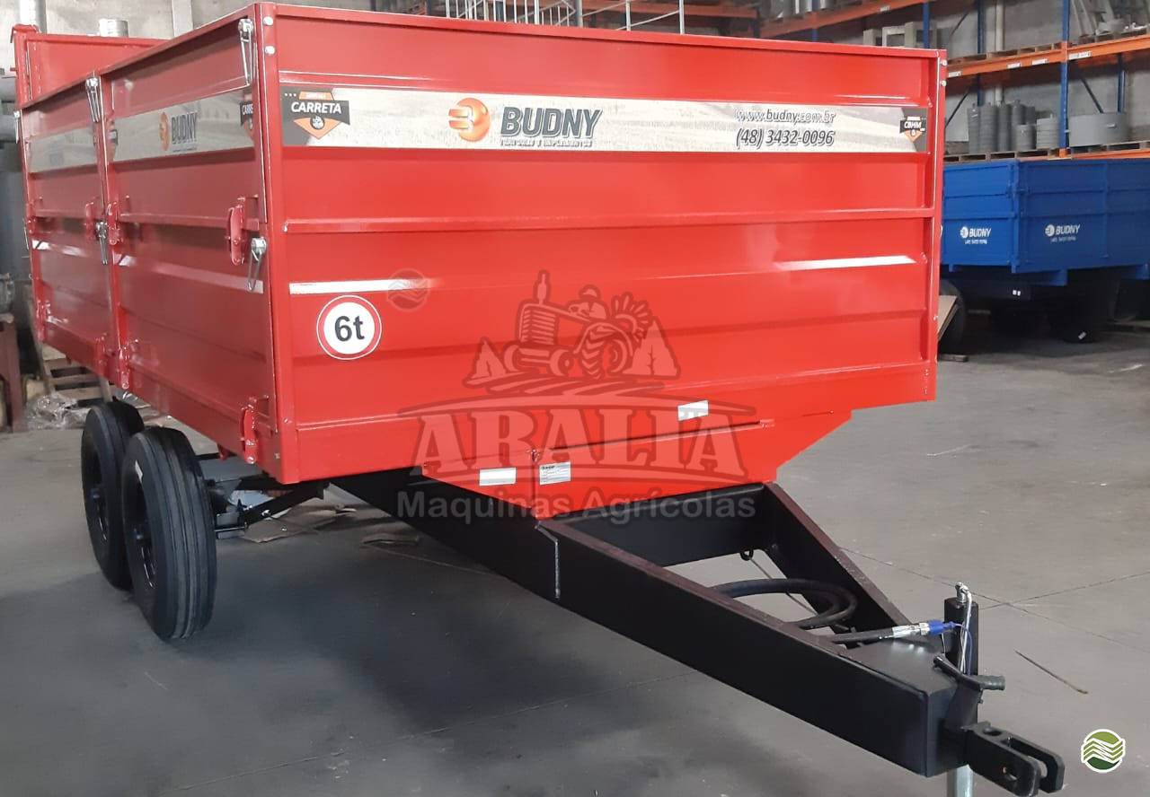 IMPLEMENTOS AGRICOLAS CARRETA AGRÍCOLA CARRETA BASCULANTE Aralia Máquinas Agricolas SANTO AMARO DA IMPERATRIZ SANTA CATARINA SC