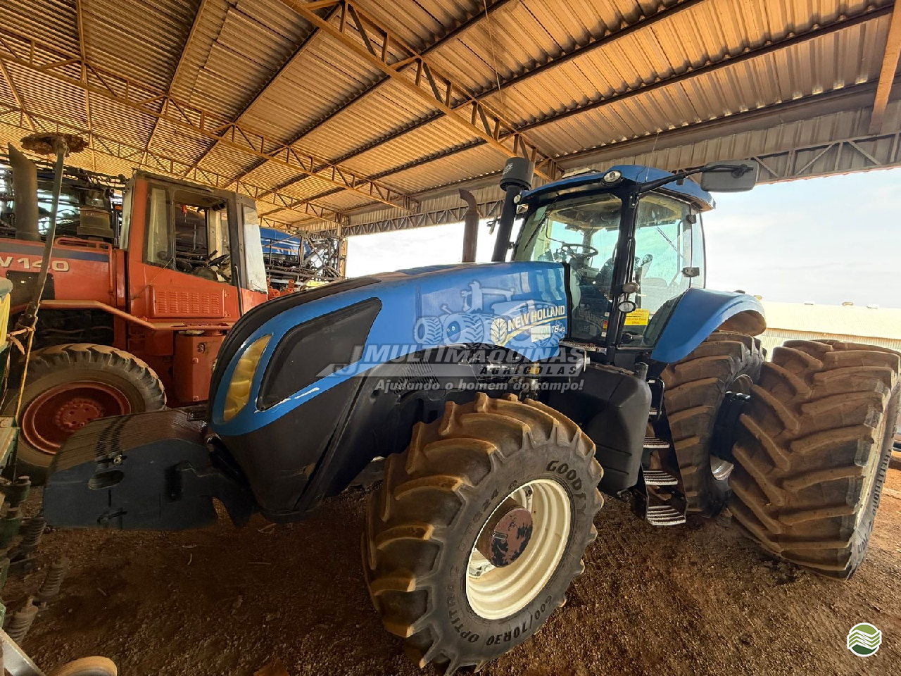 TRATOR NEW HOLLAND NEW T8 385 Tração 4x4 JMulti Máquinas ITARUMA GOIAS GO