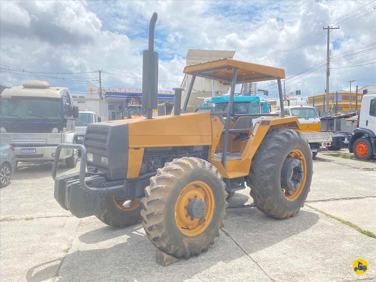 TRATOR VALMET VALMET 980 Tração 4x4 Mega Mogi Caminhões MOGI DAS CRUZES SÃO PAULO SP
