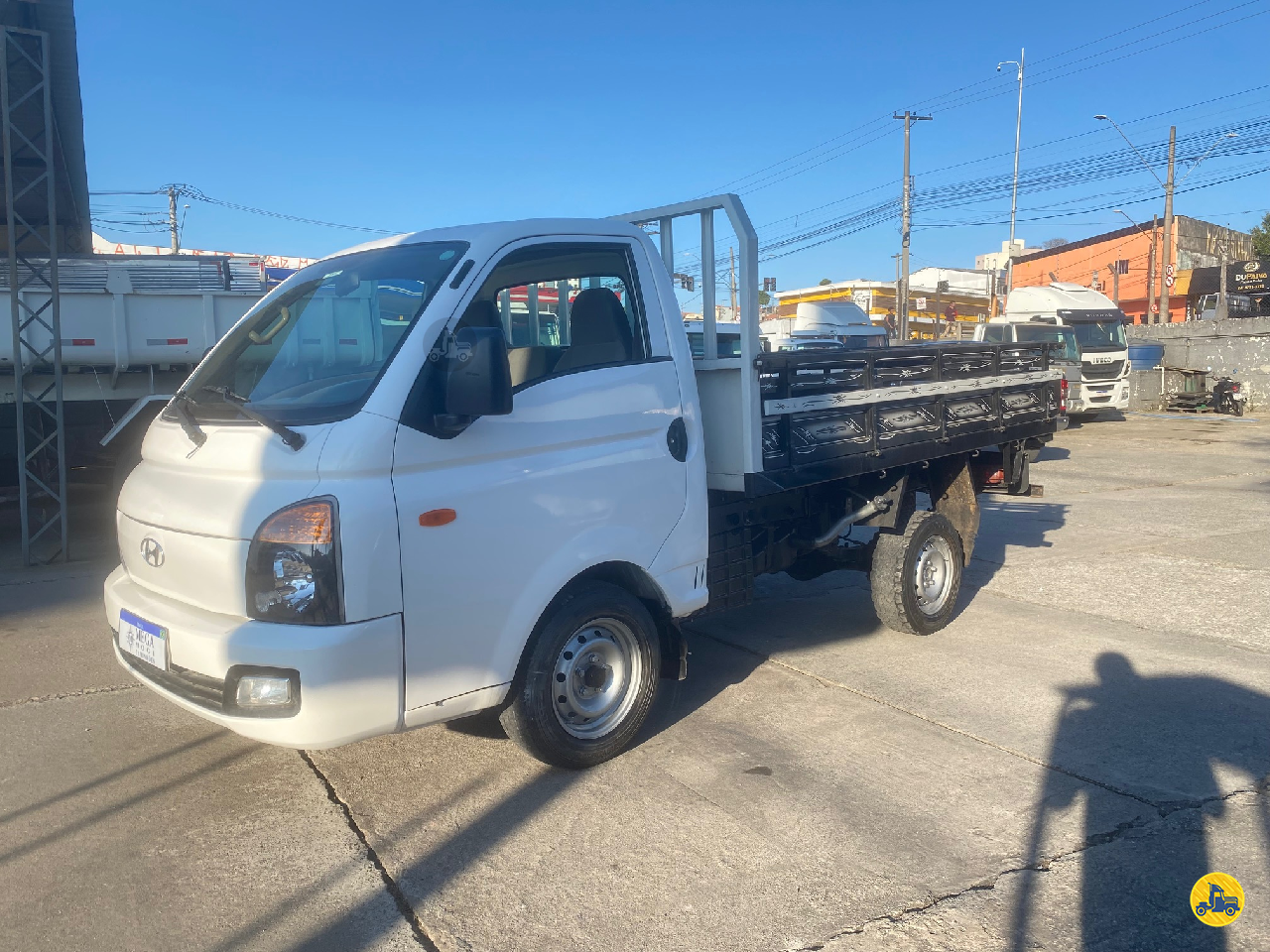 CAMINHAO HYUNDAI HR Carga Seca 3/4 4x2 Mega Mogi Caminhões MOGI DAS CRUZES SÃO PAULO SP