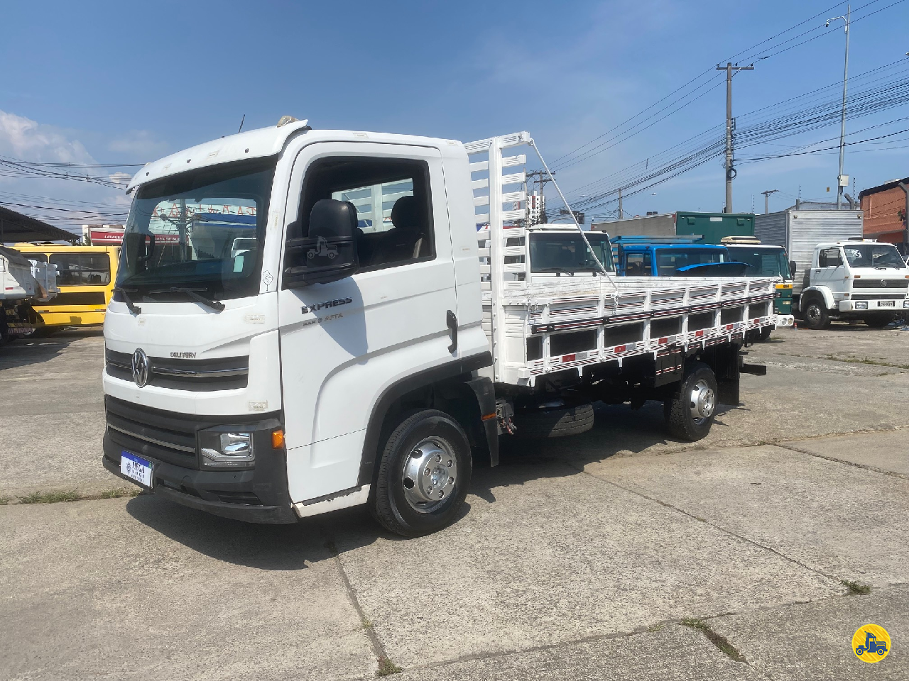 CAMINHAO VOLKSWAGEN DELIVERY EXPRESS Carga Seca 3/4 4x2 Mega Mogi Caminhões MOGI DAS CRUZES SÃO PAULO SP